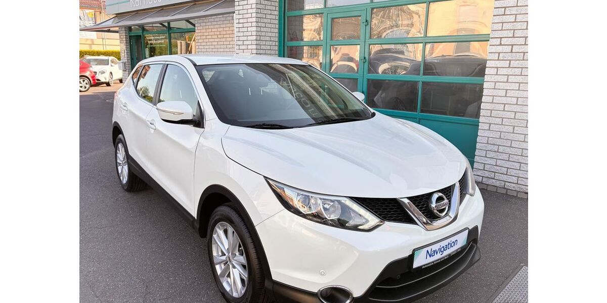 Nissan Qashqai 127.596 km 7.950 &euro; Bornheim 53332