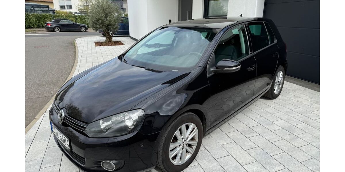 VW Golf 328.000 km 3.999 &euro; Zülpich 53909