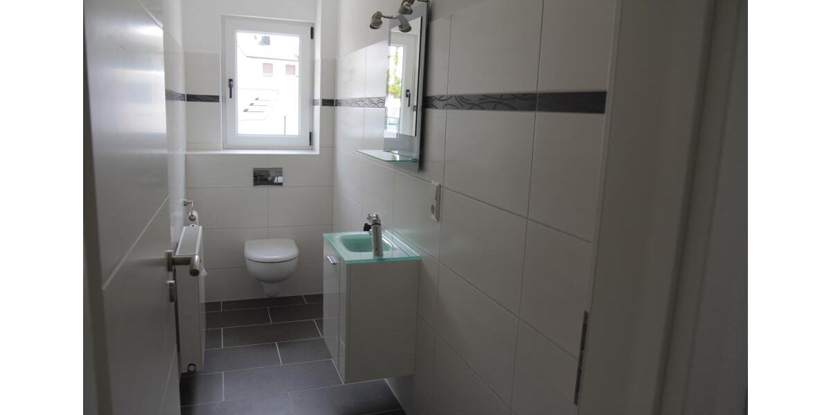 Einfamilienhaus Lohmar - 7 Zimmer, 165 m&sup2;, 549.000&euro; | Angebot:25625245