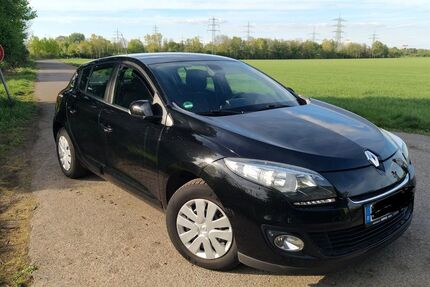 Renault Megane 177.000 km 3.950 &euro; Hürth 50354