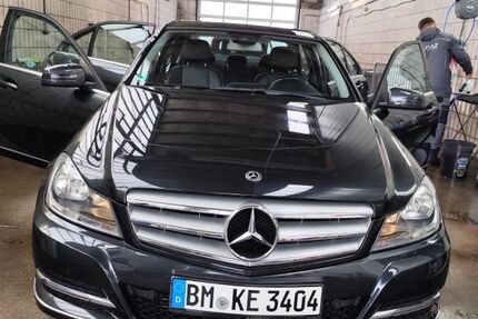 Mercedes-Benz C 250 117.000 km 10.200 &euro; koln 50679