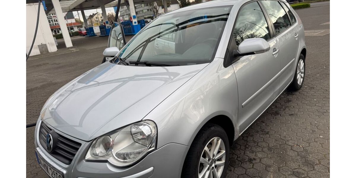 VW Polo 140.000 km 3.800 &euro; Bonn 53179