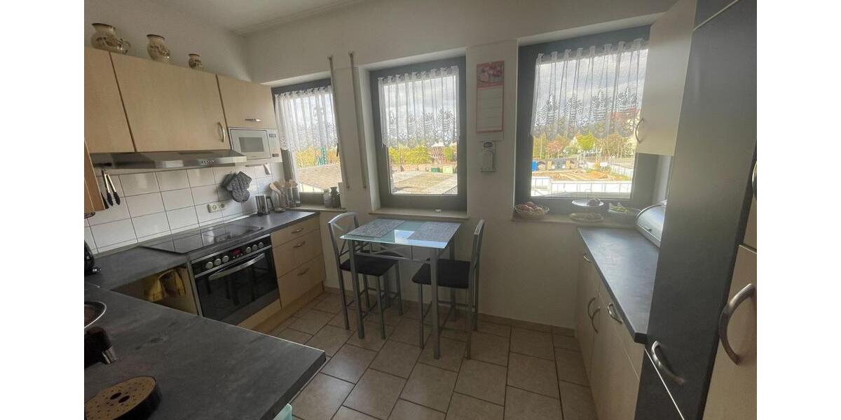 Etagenwohnung Bergheim - 3 Zimmer, 125 m&sup2;, 1.100&euro; | Angebot:26042762