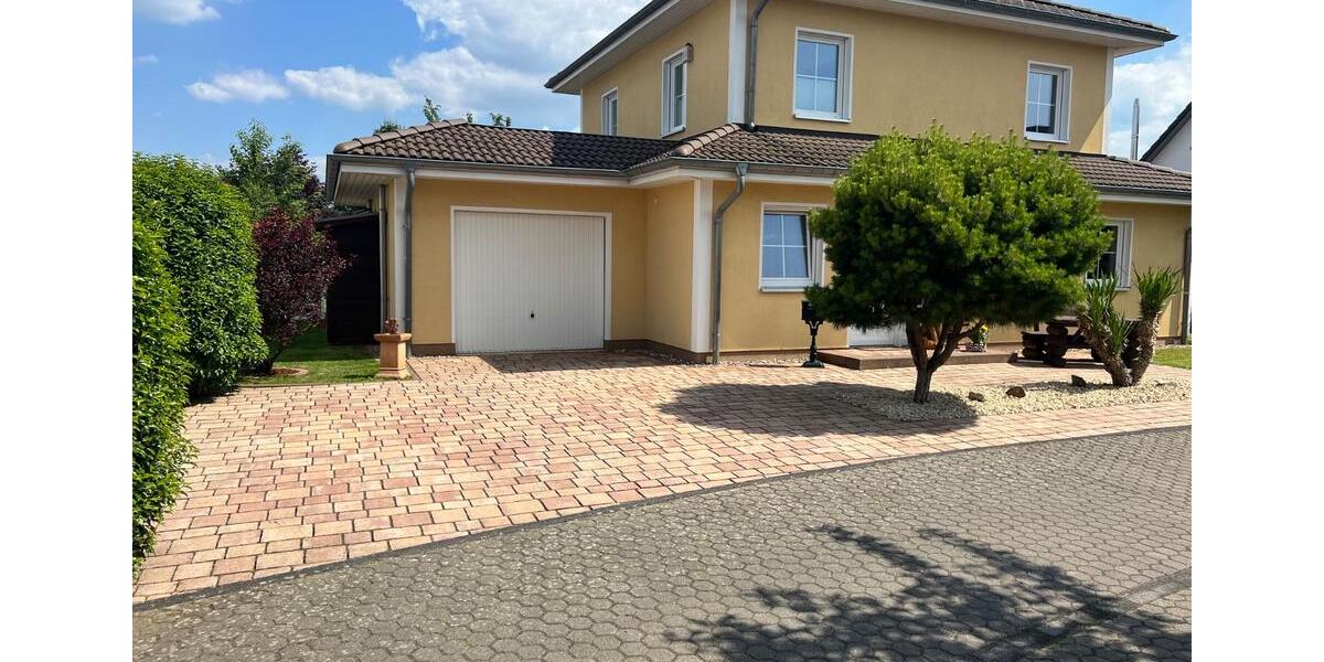 Villa Erftstadt - 735.000&euro; | Angebot:25839887