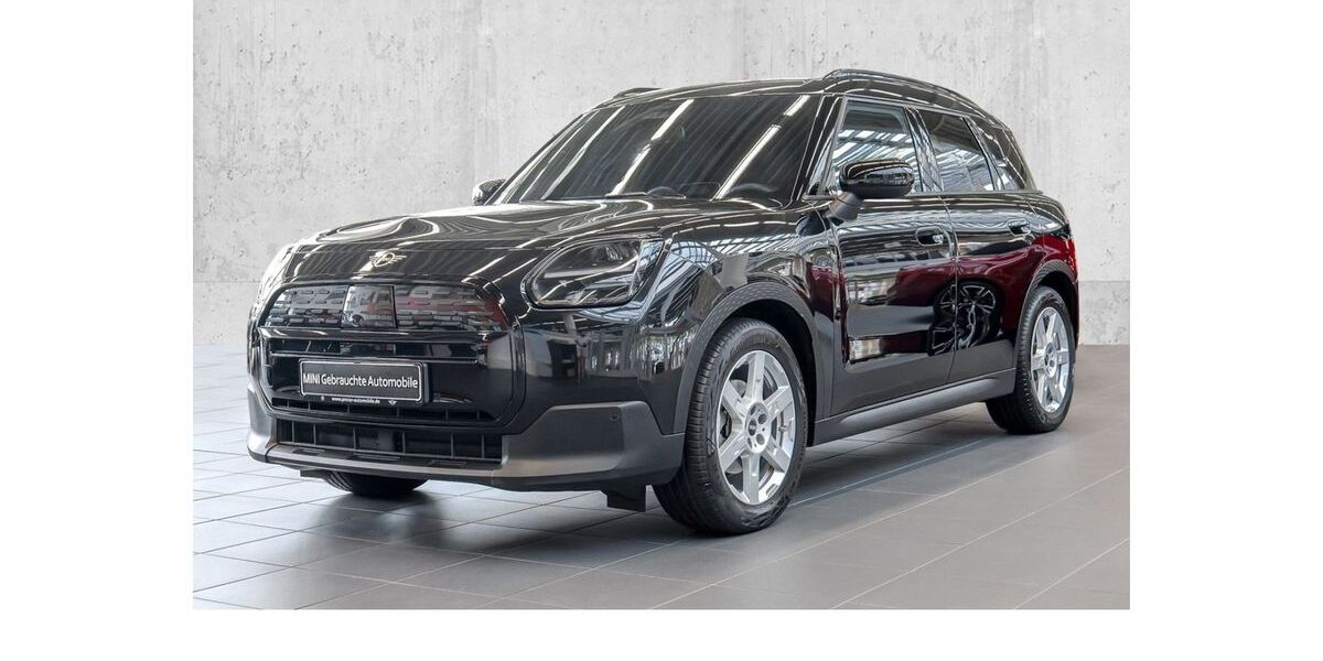 Mini Countryman E (Cooper) 28.053 km 38.495 &euro; Köln-West 50858