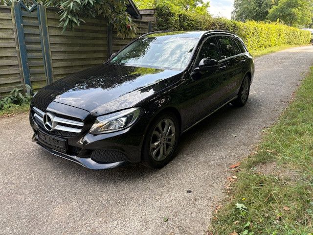 Mercedes-Benz C 220 149.800 km 18.350 &euro; Rösrath 51503