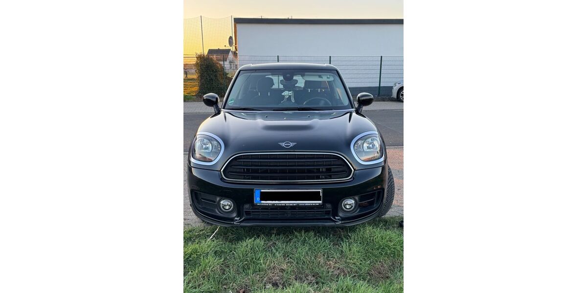 Mini One Countryman 53.000 km 14.990 &euro; Rheinbach 53359