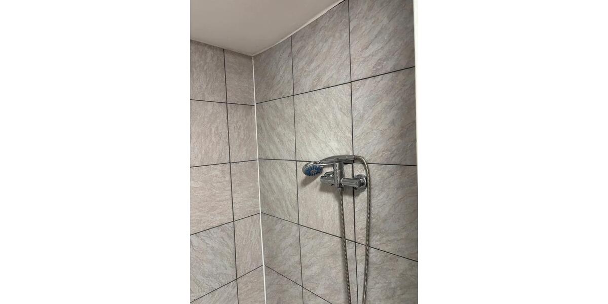 Dachgeschoßwohnung Düren Rölsdorf - 6 Zimmer, 125 m&sup2;, 1.650&euro; | Angebot:25562429