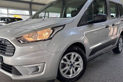Ford Tourneo Connect 65.769 km 23.280 &euro; Troisdorf 53842