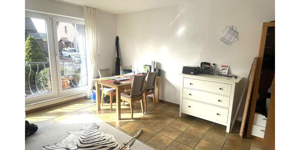Etagenwohnung Bornheim Uedorf - 2 Zimmer, 62 m&sup2;, 750&euro; | Angebot:25670355