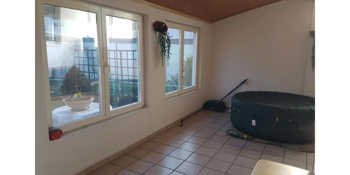 Reihenhaus Euskirchen - 6 Zimmer, 150 m&sup2;, 388.000&euro; | Angebot:25395302