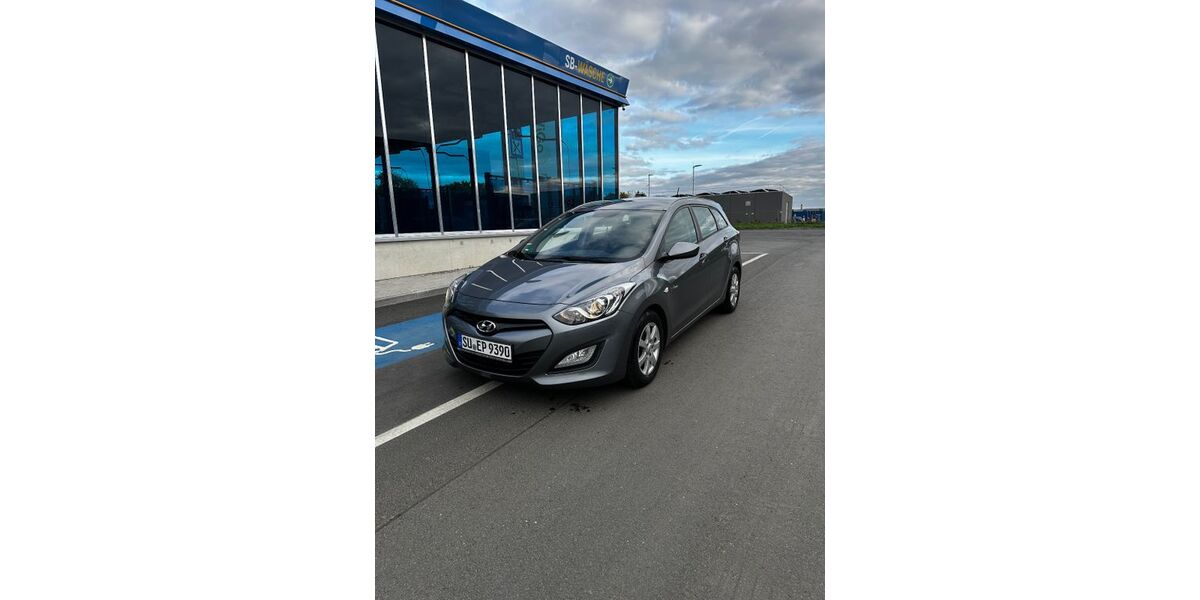 Hyundai i30 203.000 km 4.500 &euro; Bornheim 53332