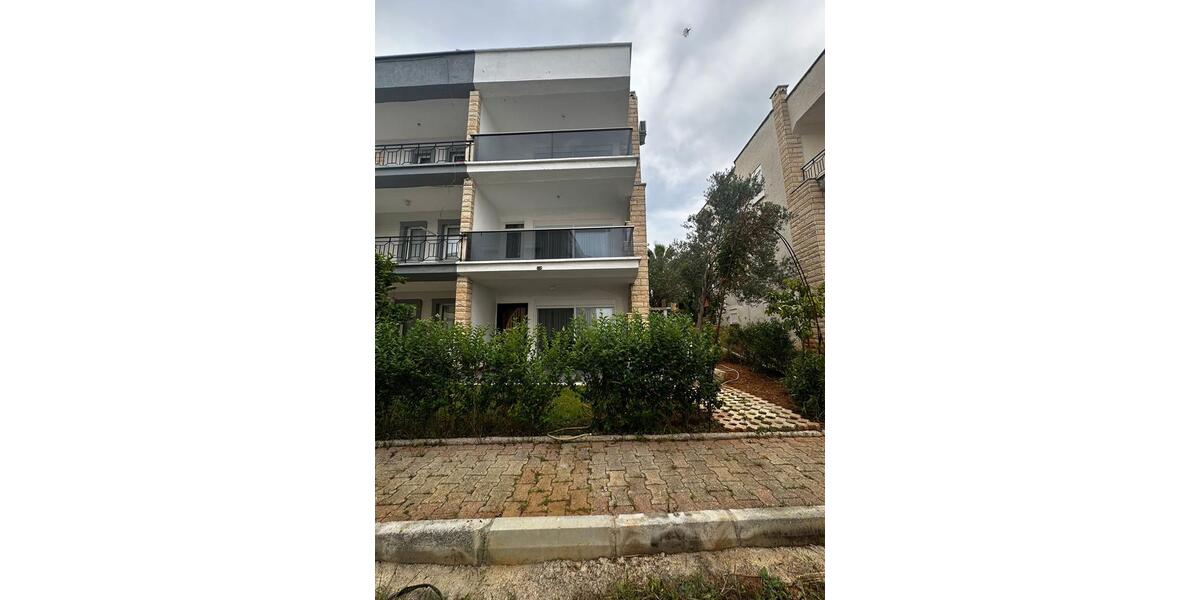 Einfamilienhaus Köln Mülheim - 4 Zimmer, 195 m&sup2;, 199.000&euro; | Angebot:25304635