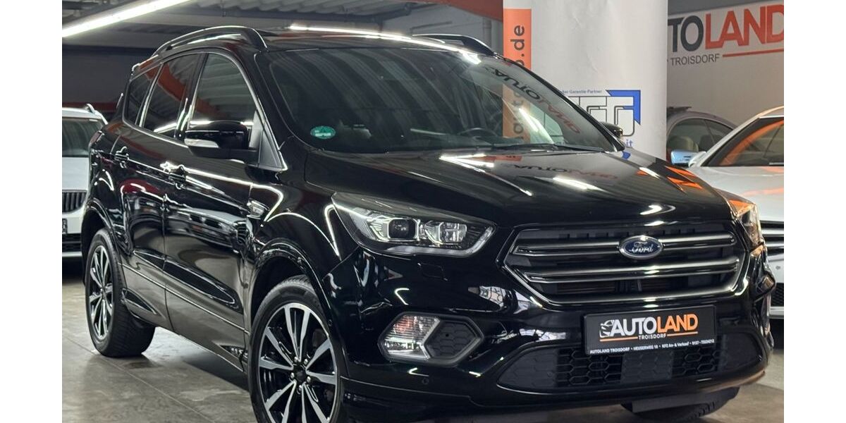 Ford Kuga 102.000 km 12.999 &euro; Troisdorf 53842