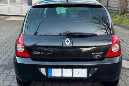 Renault Clio 89.500 km 2.500 &euro; Köln 51105