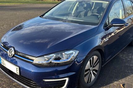 VW Golf 64.000 km 15.600 &euro; Rheinbach 53359