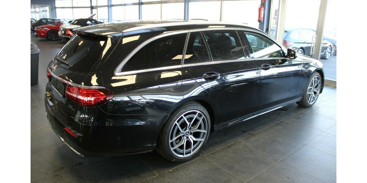 Mercedes-Benz E 300 d 4Matic T 9G-TRONIC AMG Line 78.920 km 39.980 &euro; Euskirchen 53881