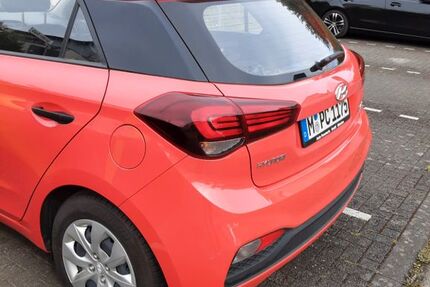 Hyundai i20 30.000 km 5.900 &euro; Hürth 50354