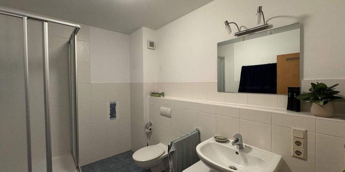 Einfamilienhaus Bonn Beuel - 8 Zimmer, 243 m&sup2;, 948.000&euro; | Angebot:25877346