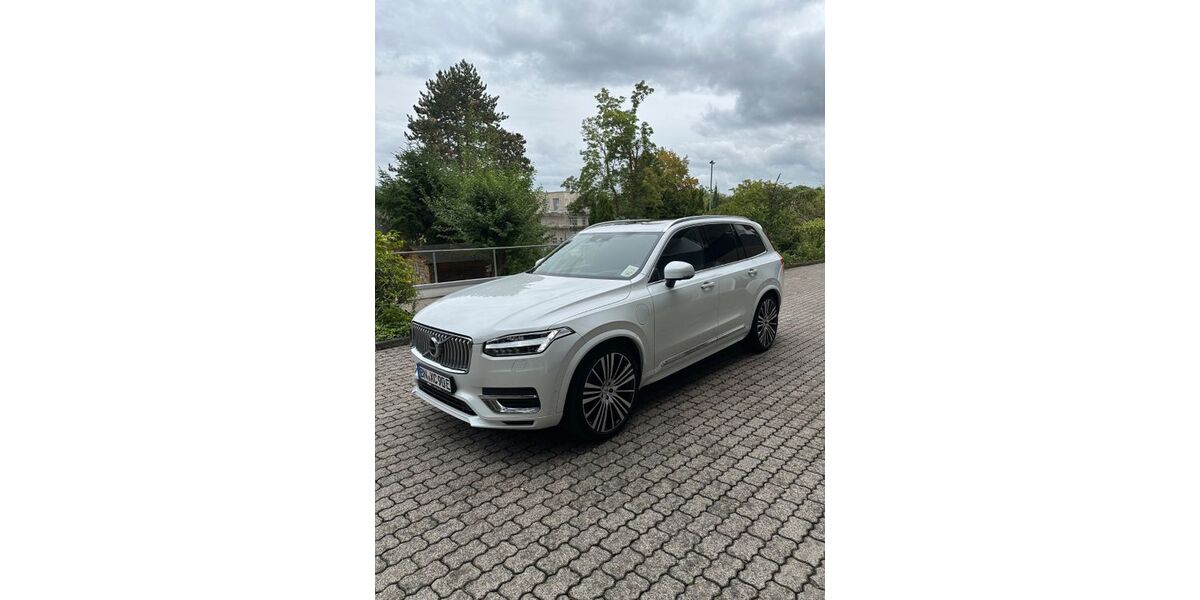 Volvo XC90 74.300 km 40.490 &euro; Bonn 53179