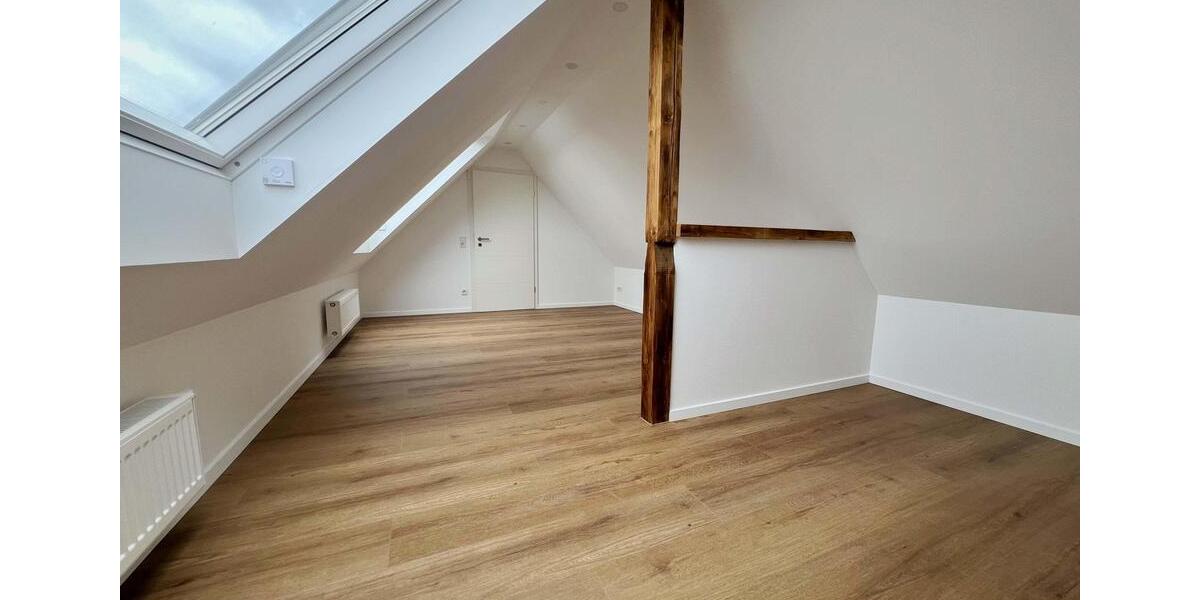 Maisonettenwohnung Troisdorf Altenrath - 4 Zimmer, 125 m&sup2;, 1.595&euro; | Angebot:25833913