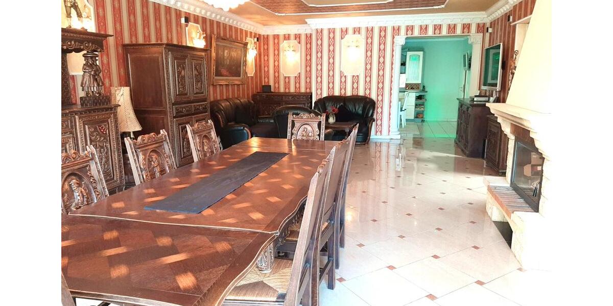 Villa Düren Rölsdorf - 14 Zimmer, 420 m&sup2;, 890.000&euro; | Angebot:25931026