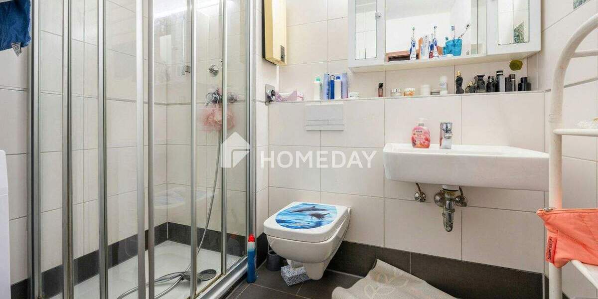 Etagenwohnung Bonn Bad Godesberg - 4 Zimmer, 87 m&sup2;, 269.000&euro; | Angebot:25684160