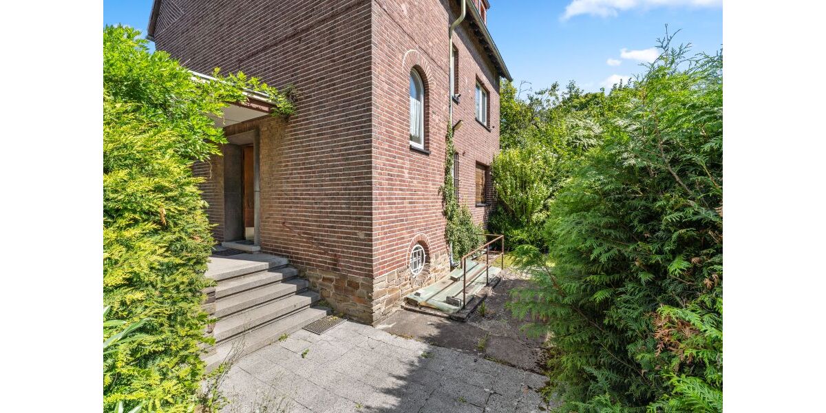 Provisionsfrei* Zweifamilienhaus mit Potential - Zweifamilienhaus Köln Höhenberg | Angebot:27353238