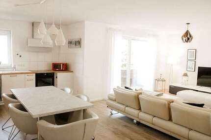 Zimmer Siegburg Wolsdorf - 3 Zimmer, 1.950&euro; | Angebot:24985366