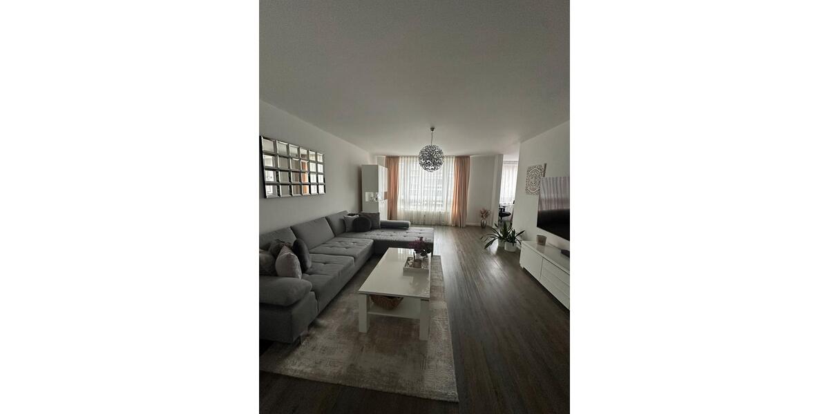 Etagenwohnung Köln Nippes - 2 Zimmer, 72 m&sup2;, 1.950&euro; | Angebot:25968674