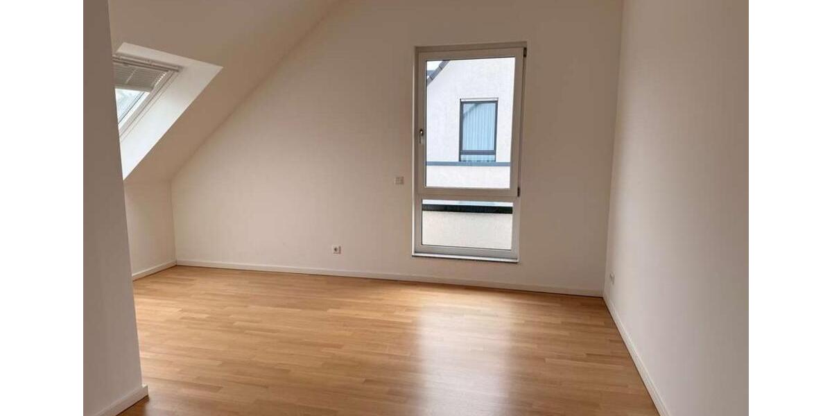 Dachgeschoßwohnung Leverkusen Schlebusch - 2 Zimmer, 70 m&sup2;, 890&euro; | Angebot:25710787