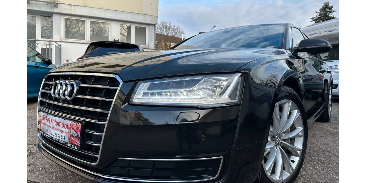 Audi A8 289.900 km 17.299 &euro; Düren 52353