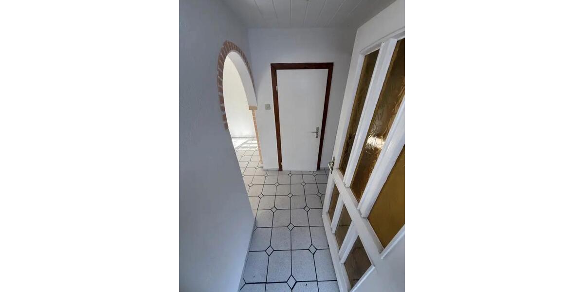 Einfamilienhaus Köln Nippes - 3 Zimmer, 65 m&sup2;, 1.300&euro; | Angebot:25636950