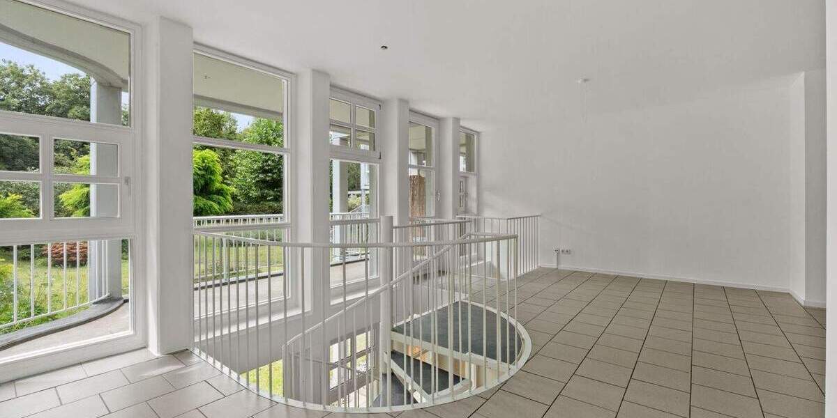 Etagenwohnung Bonn Beuel - 3 Zimmer, 100 m&sup2;, 449.000&euro; | Angebot:25675085