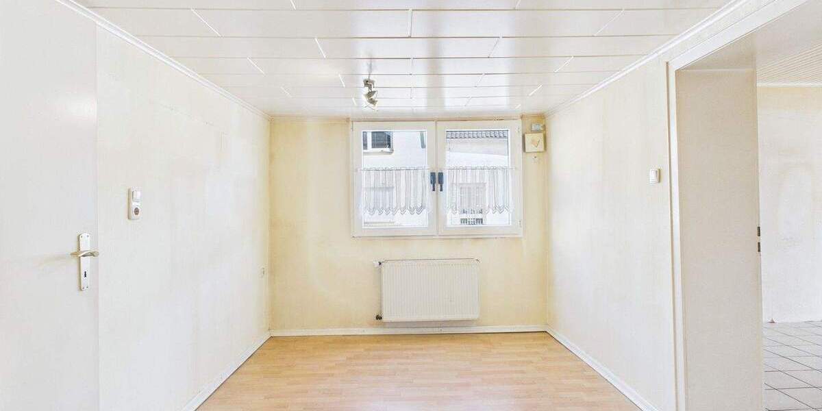 Einfamilienhaus Vettweiß Kelz - 5 Zimmer, 110 m&sup2;, 149.000&euro; | Angebot:25897702