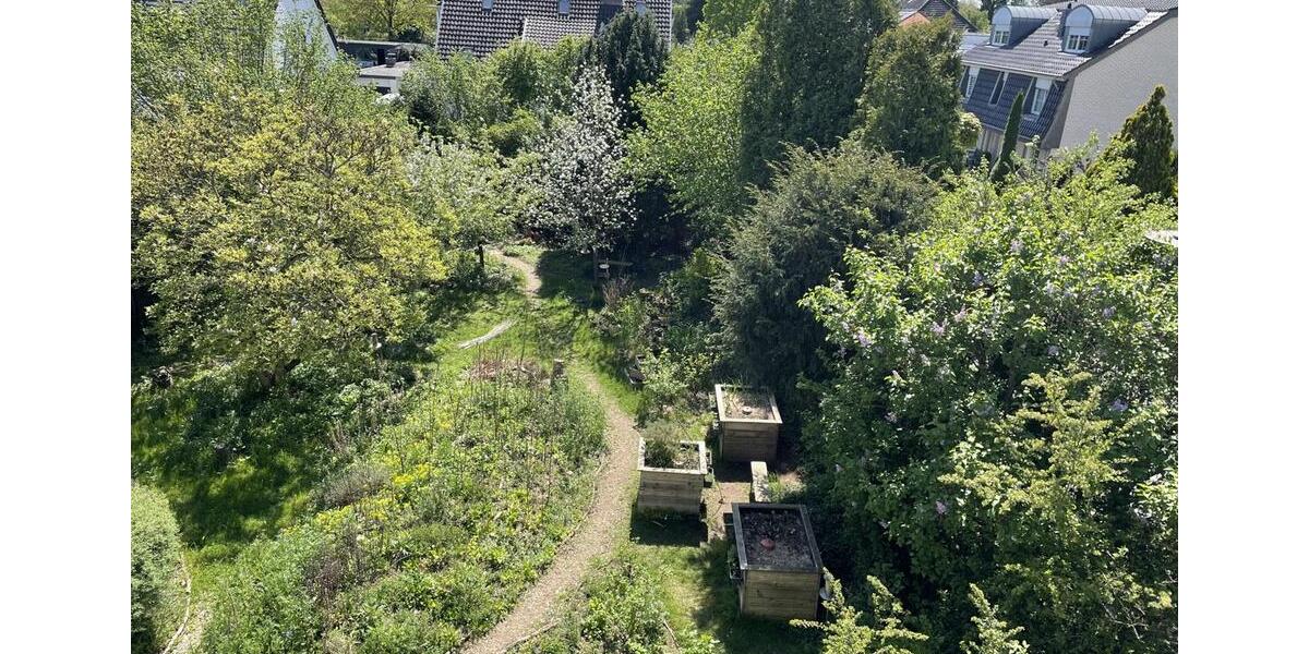 Dachgeschoßwohnung Köln Kalk - 3 Zimmer, 90 m&sup2;, 1.200&euro; | Angebot:25310069