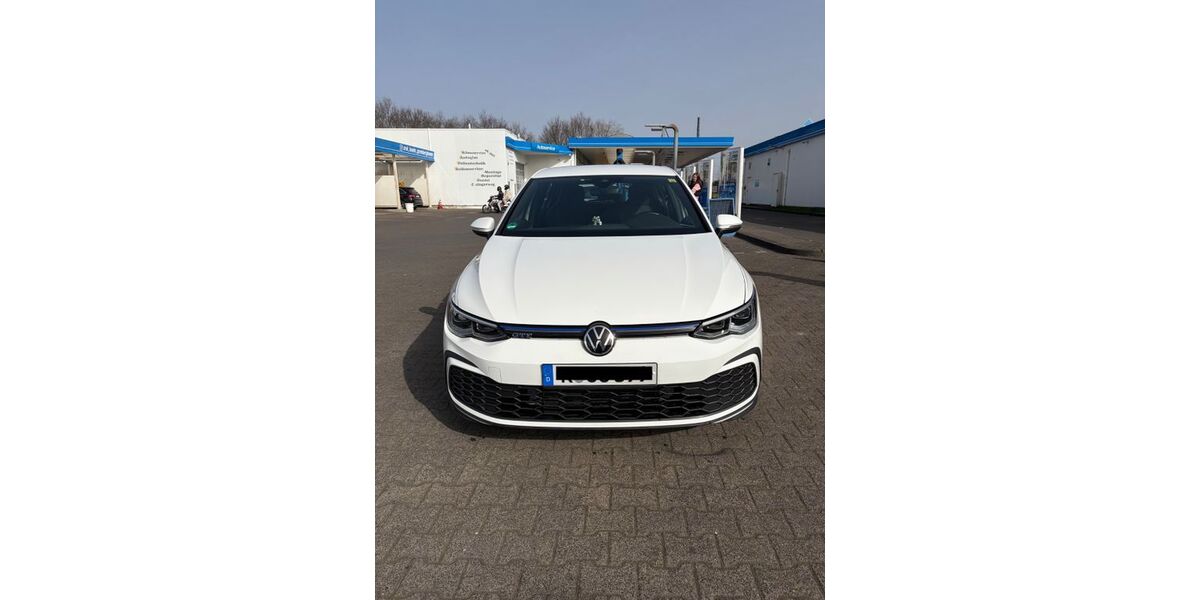 VW Golf 137.000 km 17.200 &euro; Köln 51107