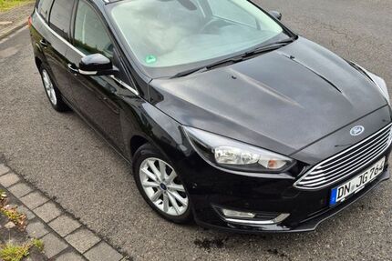 Ford Focus 77.780 km 10.600 &euro; Kreuzau 52372