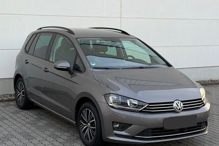 VW Golf Sportsvan 48.699 km 14.999 &euro; Brühl 50321