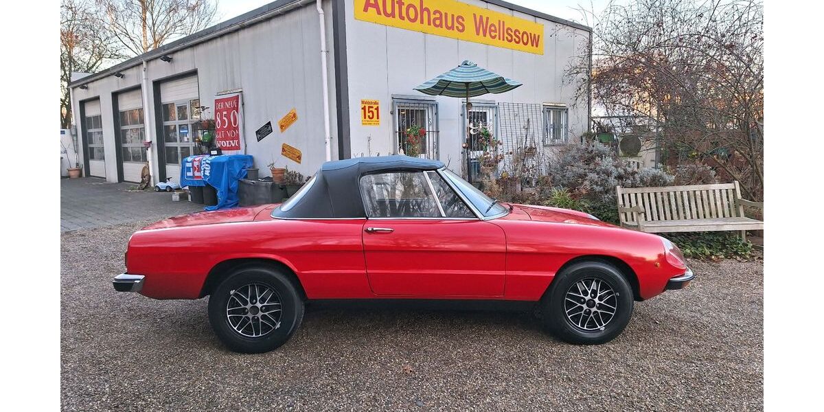 Alfa Romeo Spider 85.000 km 11.600 &euro; Köln Porz 51147