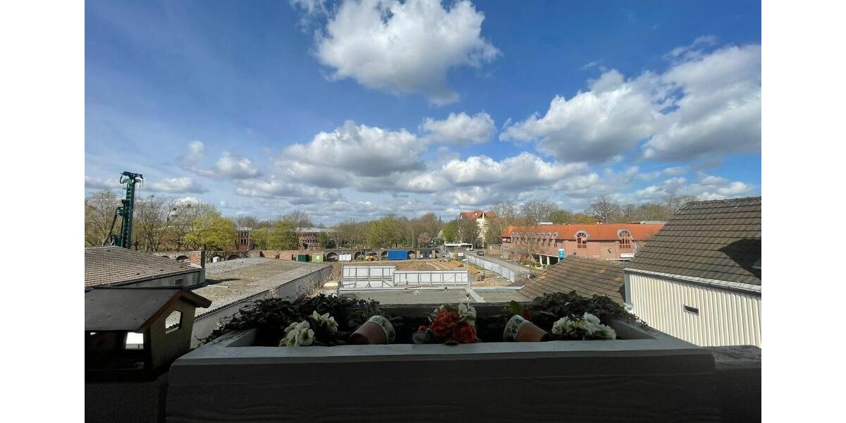 Etagenwohnung Bergheim - 3 Zimmer, 125 m&sup2;, 1.100&euro; | Angebot:26042762