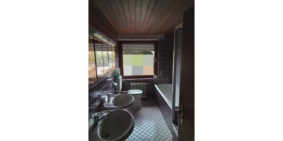 Einfamilienhaus Zülpich - 7 Zimmer, 245 m&sup2;, 325.000&euro; | Angebot:27080319