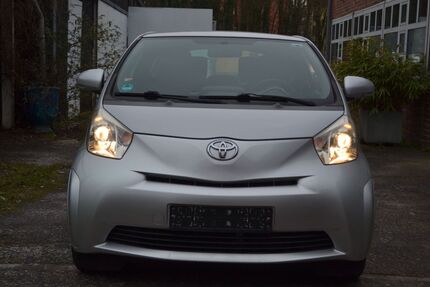 Toyota IQ 47.000 km 5.670 &euro; köln 50969