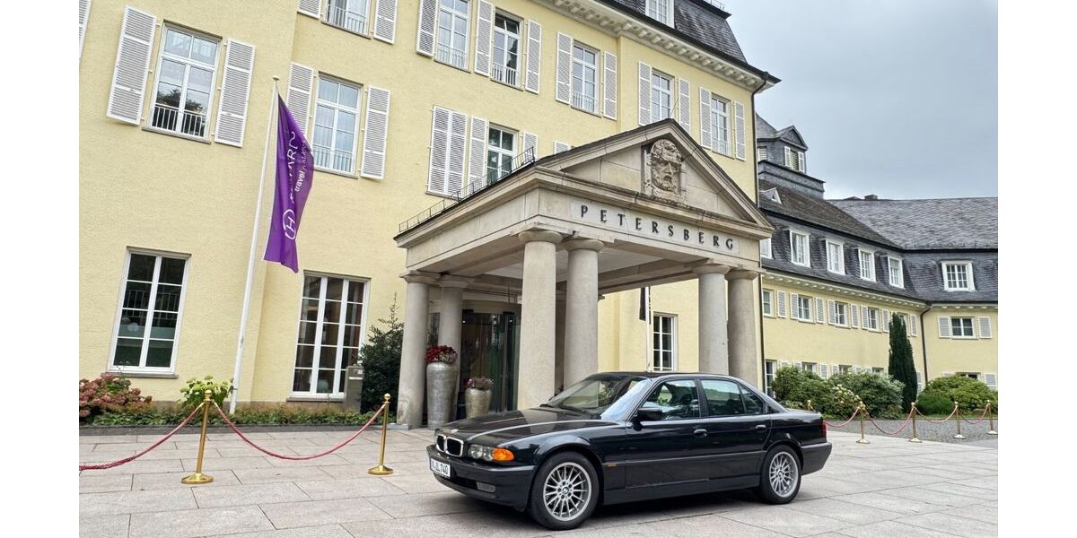 BMW 740 138.000 km 22.125 &euro; Köln 50858