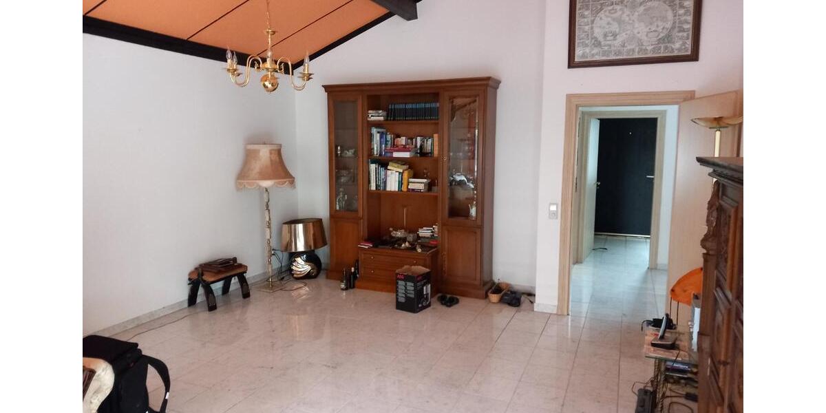 Einfamilienhaus Bonn Tannenbusch - 3 Zimmer, 110 m&sup2;, 425.000&euro; | Angebot:25874687