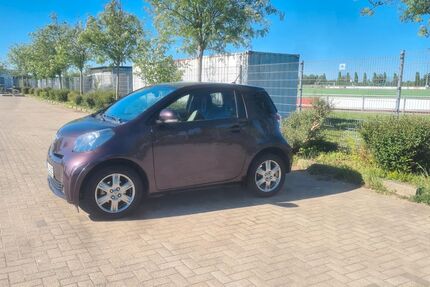 Toyota IQ 108.000 km 3.900 &euro; Troisdorf 53844
