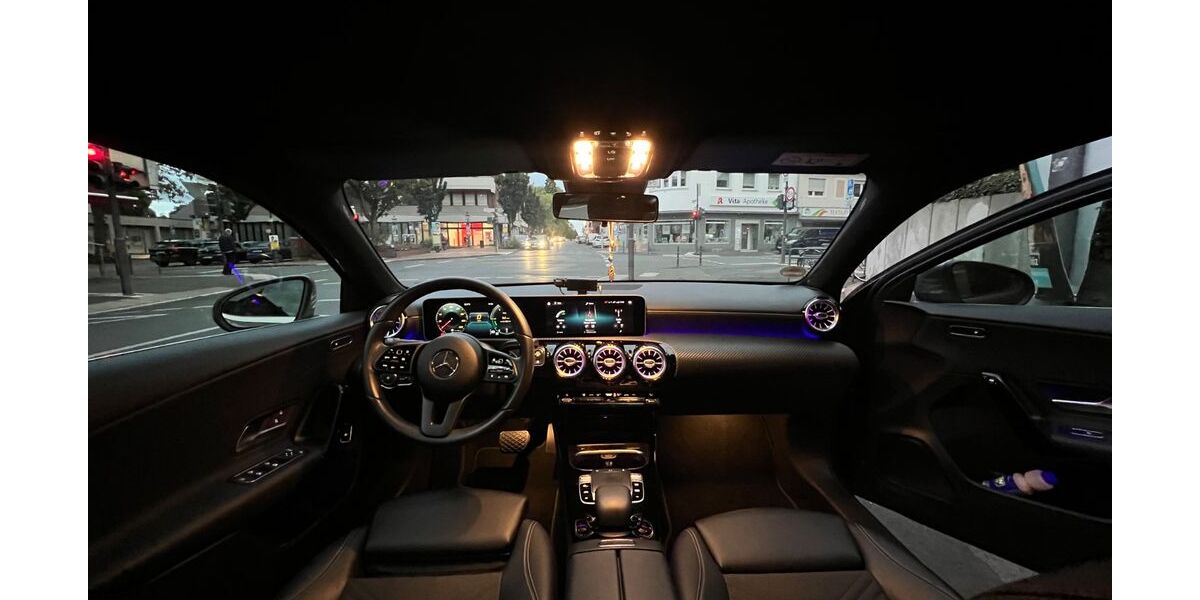 Mercedes-Benz A 180 59.890 km 22.999 &euro; Bonn 53179