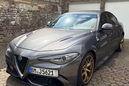 Alfa Romeo Giulia 61.000 km 44.750 &euro; Bedburg 50181