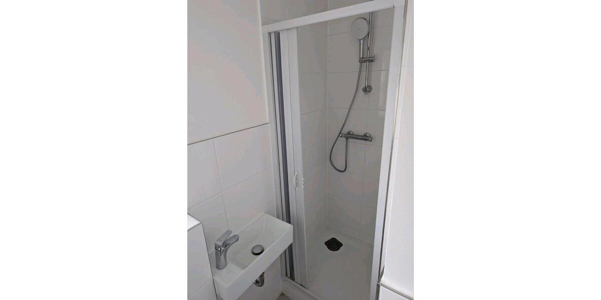 Etagenwohnung Bergheim - 2 Zimmer, 40 m&sup2;, 830&euro; | Angebot:25975018