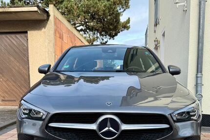 Mercedes-Benz CLA 180 99.000 km 21.500 &euro; Bonn 53119